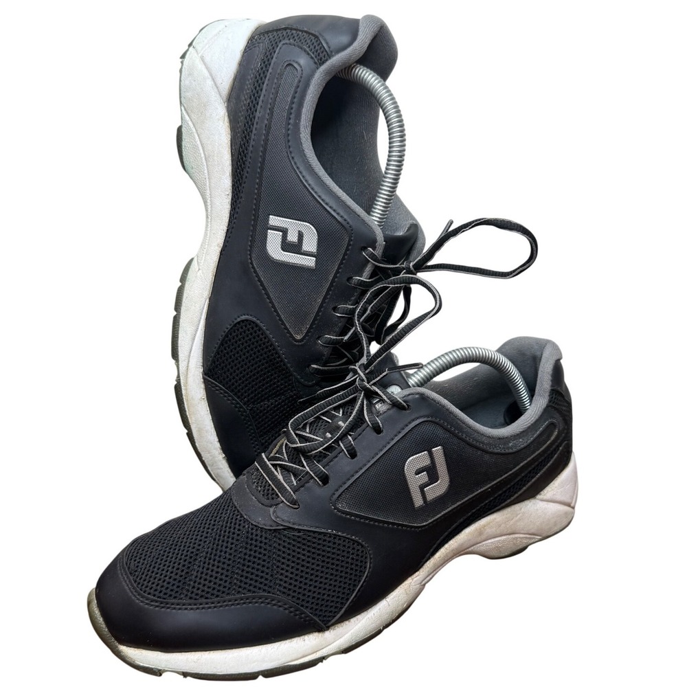 FootJoy Golf Athletics 56816 Mens 9 M Black White Spikeless Golf Shoes Sneaker